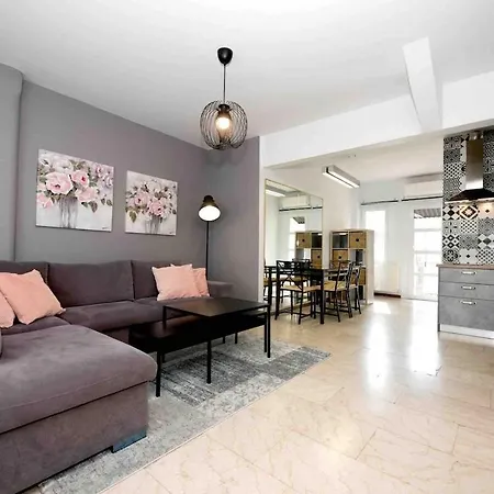 Totti Penthouse Appartement *